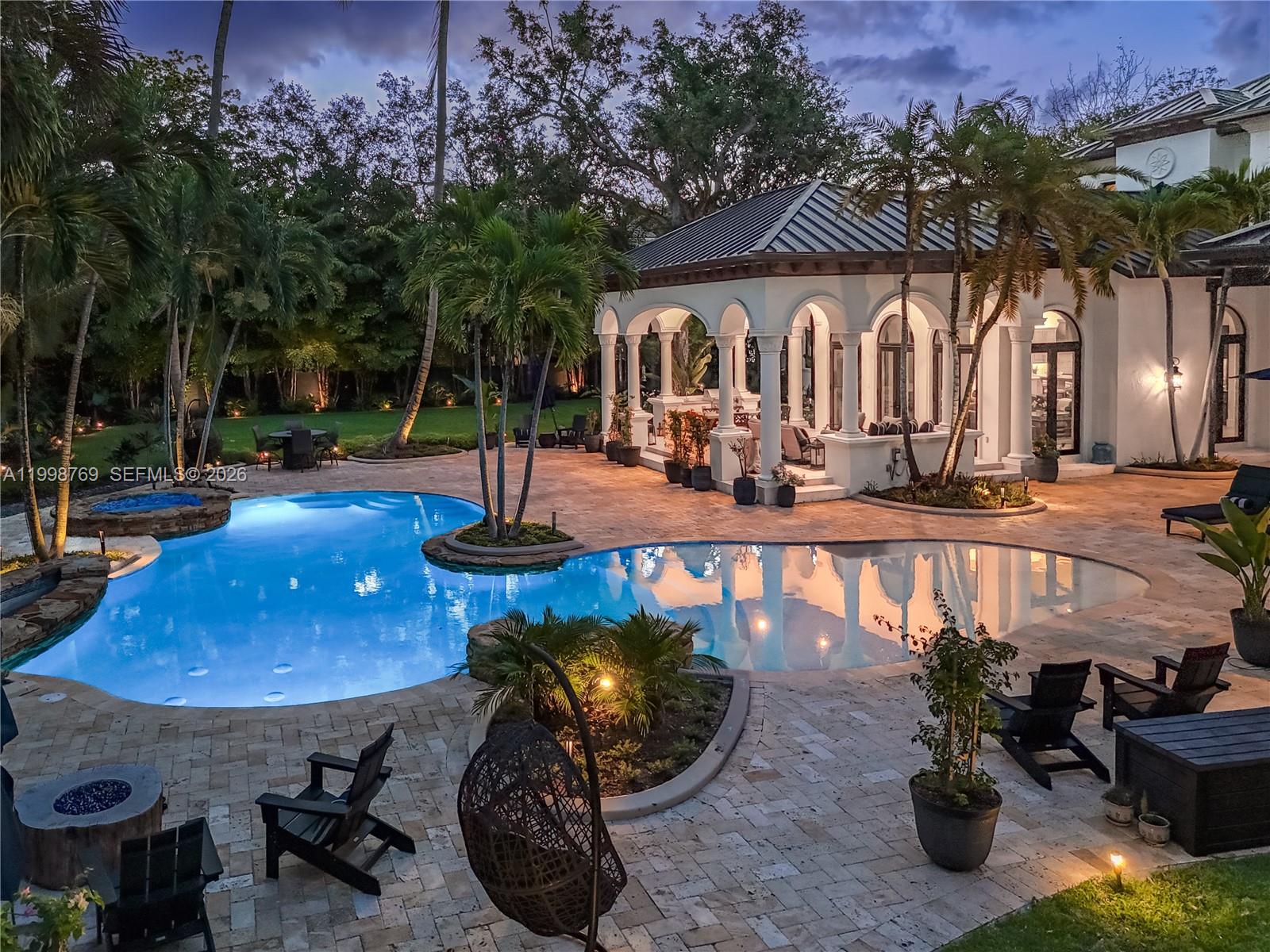 6350 SW 107th St, Pinecrest FL 33156