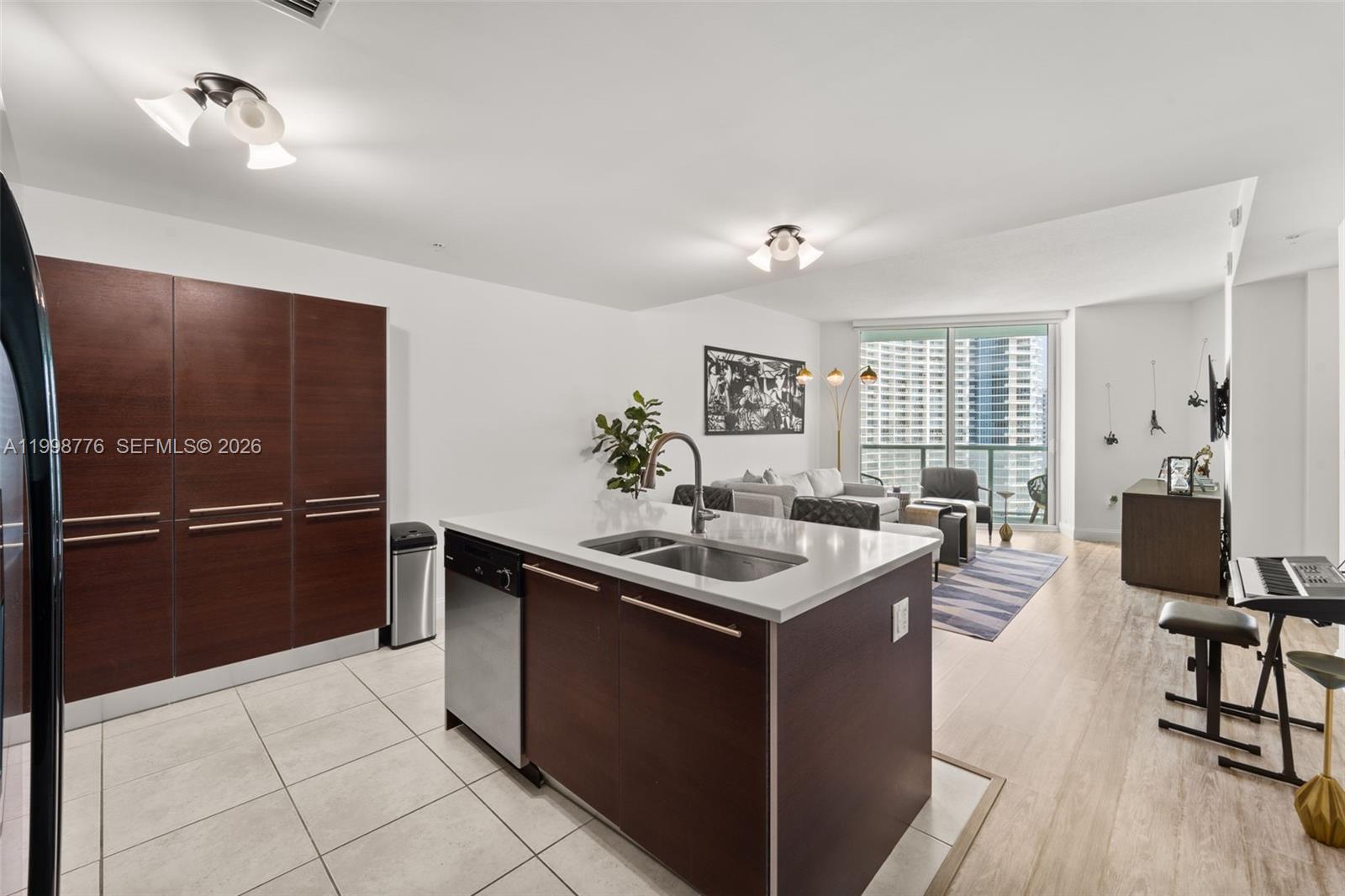 1900 N Bayshore Dr #2106, Miami FL 33132