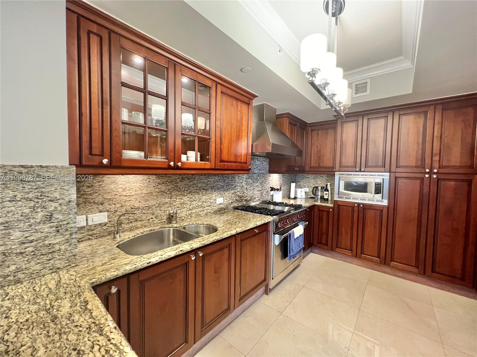 17875 Collins Ave #4305, Sunny Isles Beach FL 33160