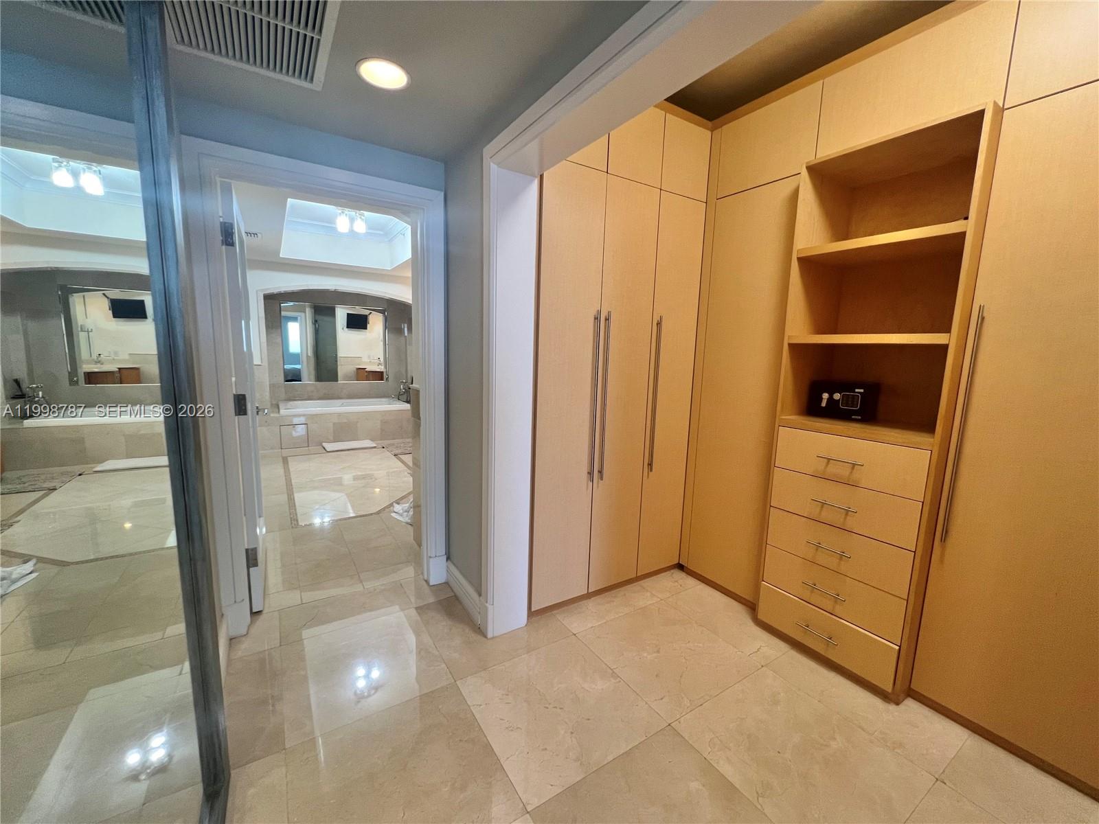 17875 Collins Ave #4305, Sunny Isles Beach FL 33160