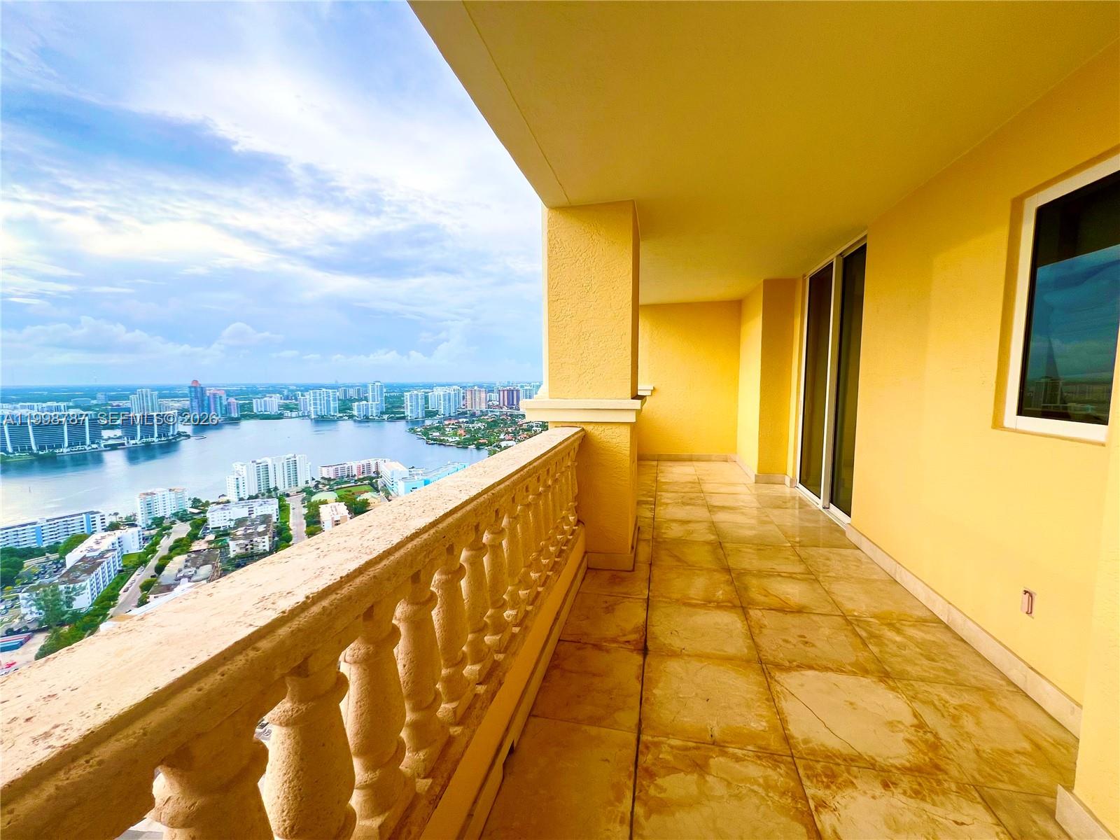17875 Collins Ave #4305, Sunny Isles Beach FL 33160