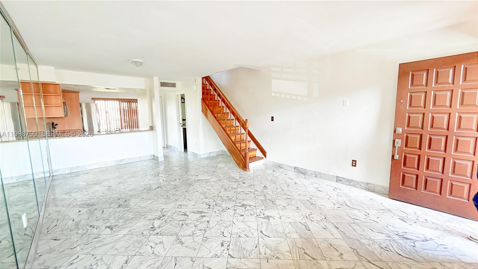 1283 W 51st Place #12, Hialeah FL 33012