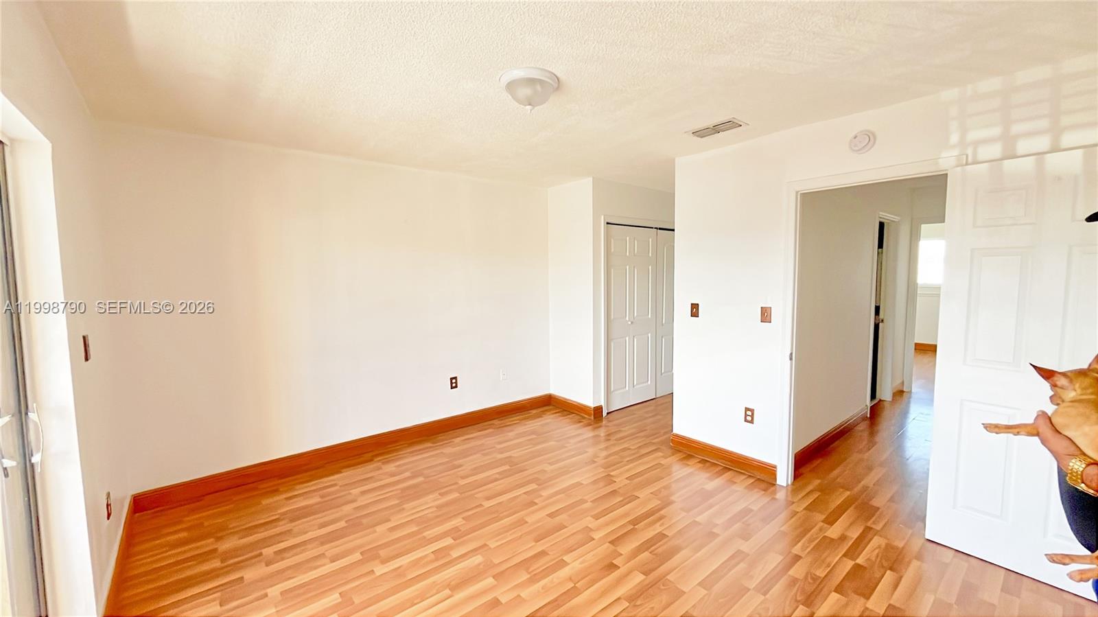 1283 W 51st Place #12, Hialeah FL 33012