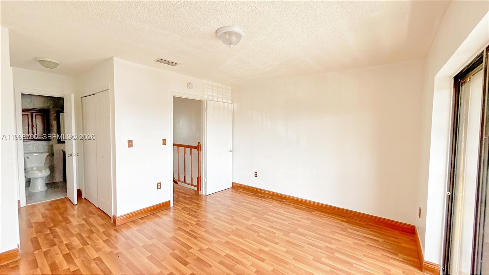 1283 W 51st Place #12, Hialeah FL 33012