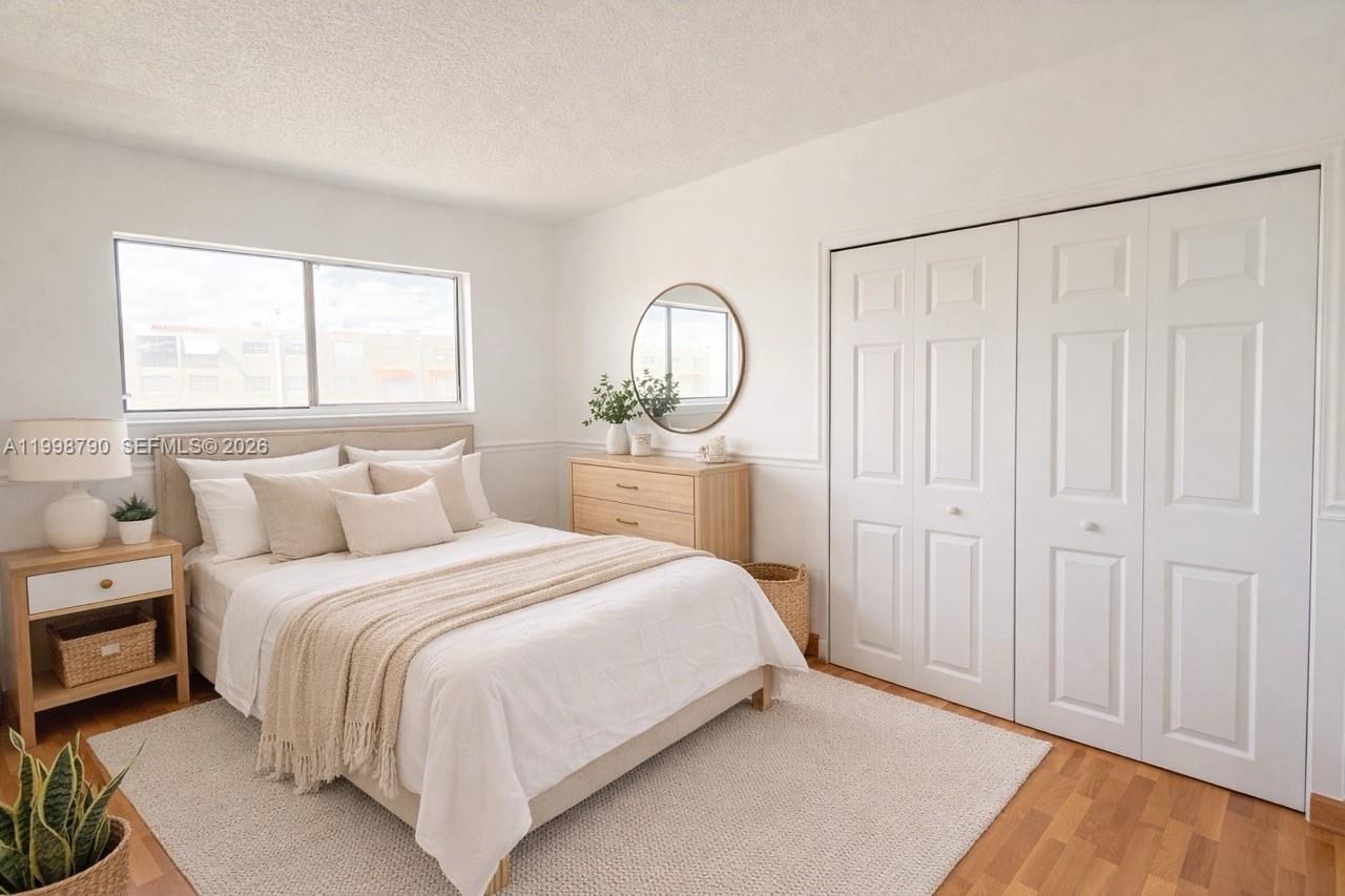 1283 W 51st Place #12, Hialeah FL 33012