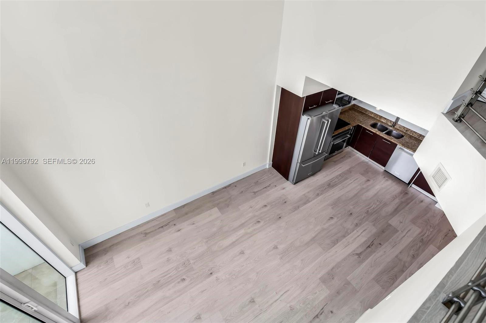 41 SE 5th St #1709, Miami FL 33131