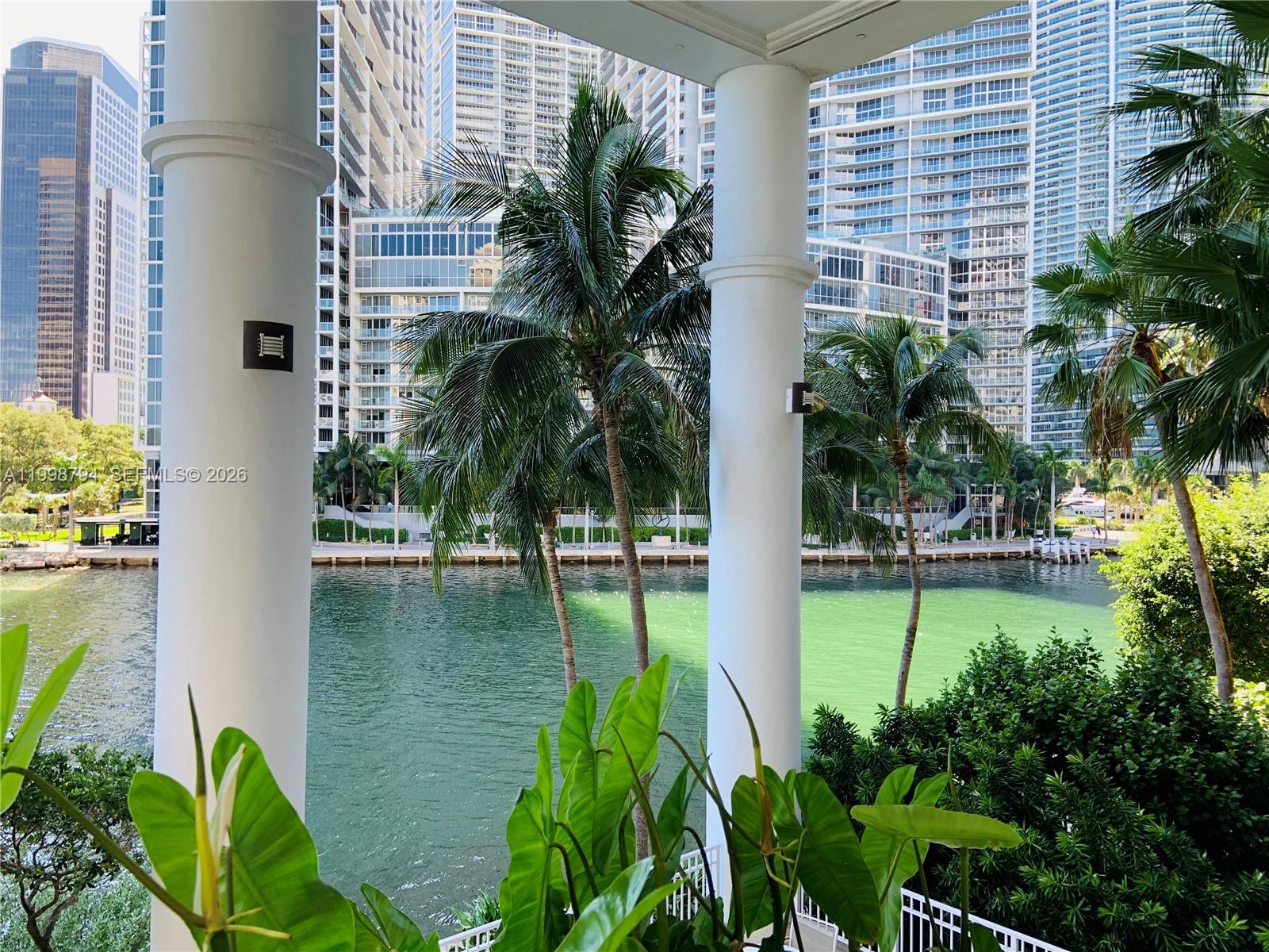 801 Brickell Key Blvd #3207, Miami FL 33131