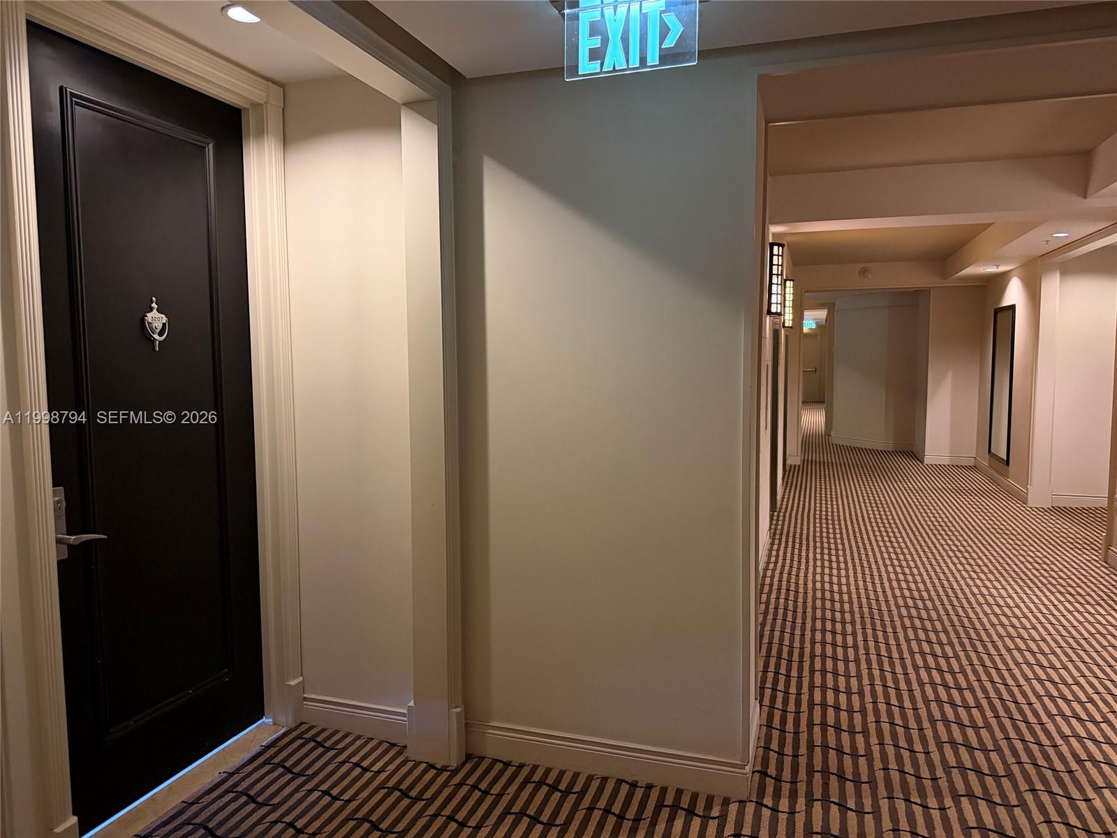 801 Brickell Key Blvd #3207, Miami FL 33131
