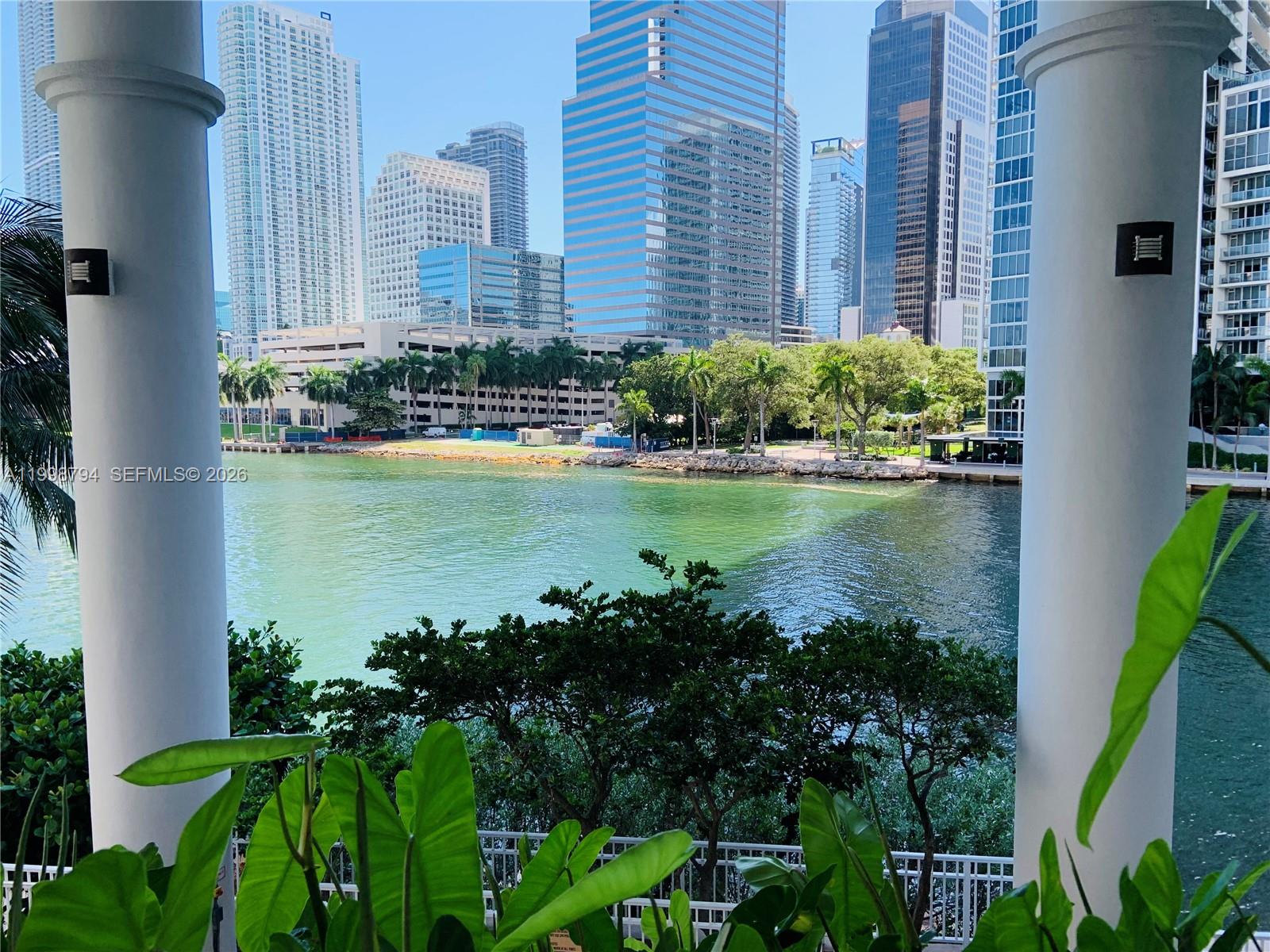 801 Brickell Key Blvd #3207, Miami FL 33131