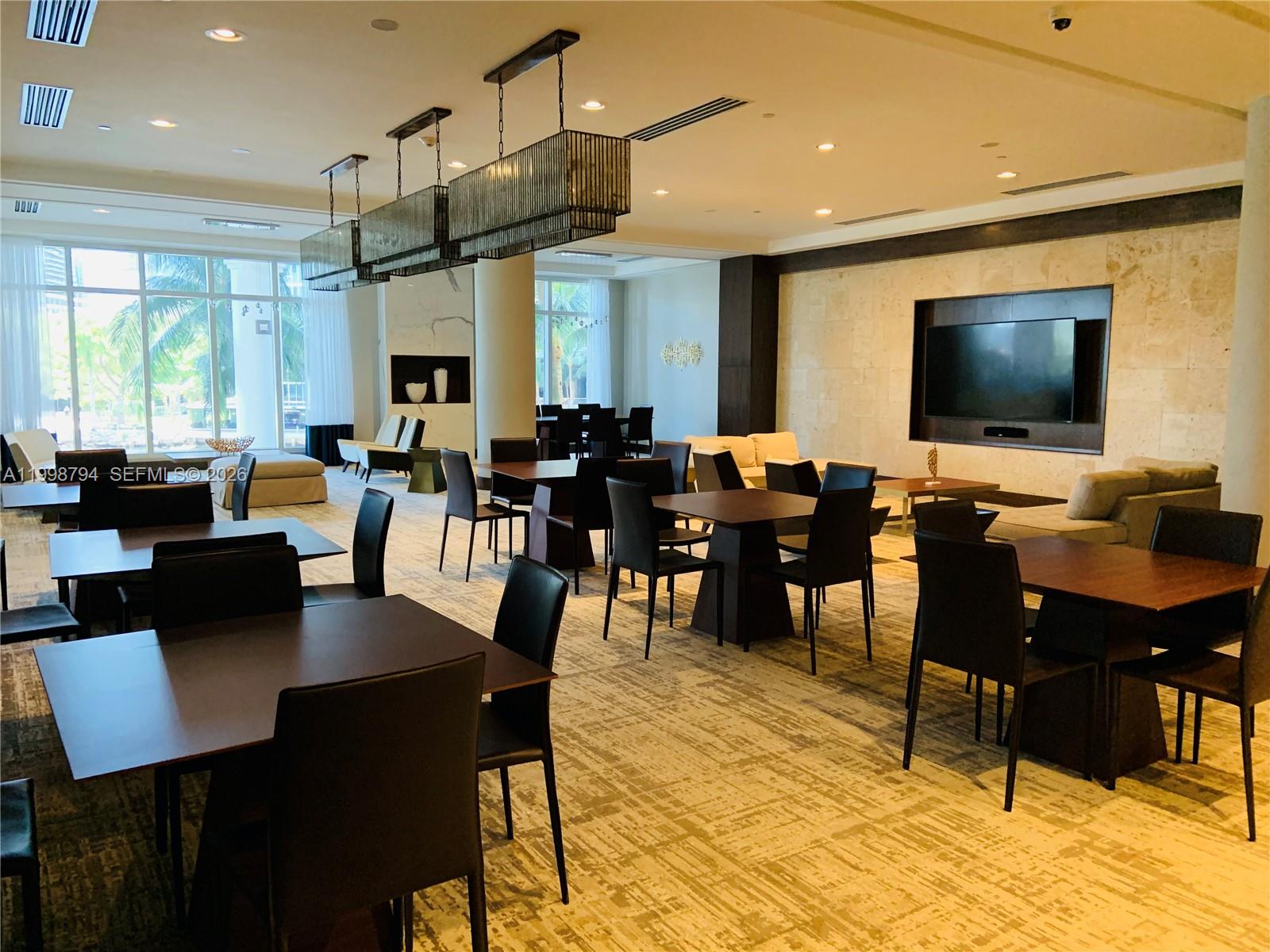 801 Brickell Key Blvd #3207, Miami FL 33131