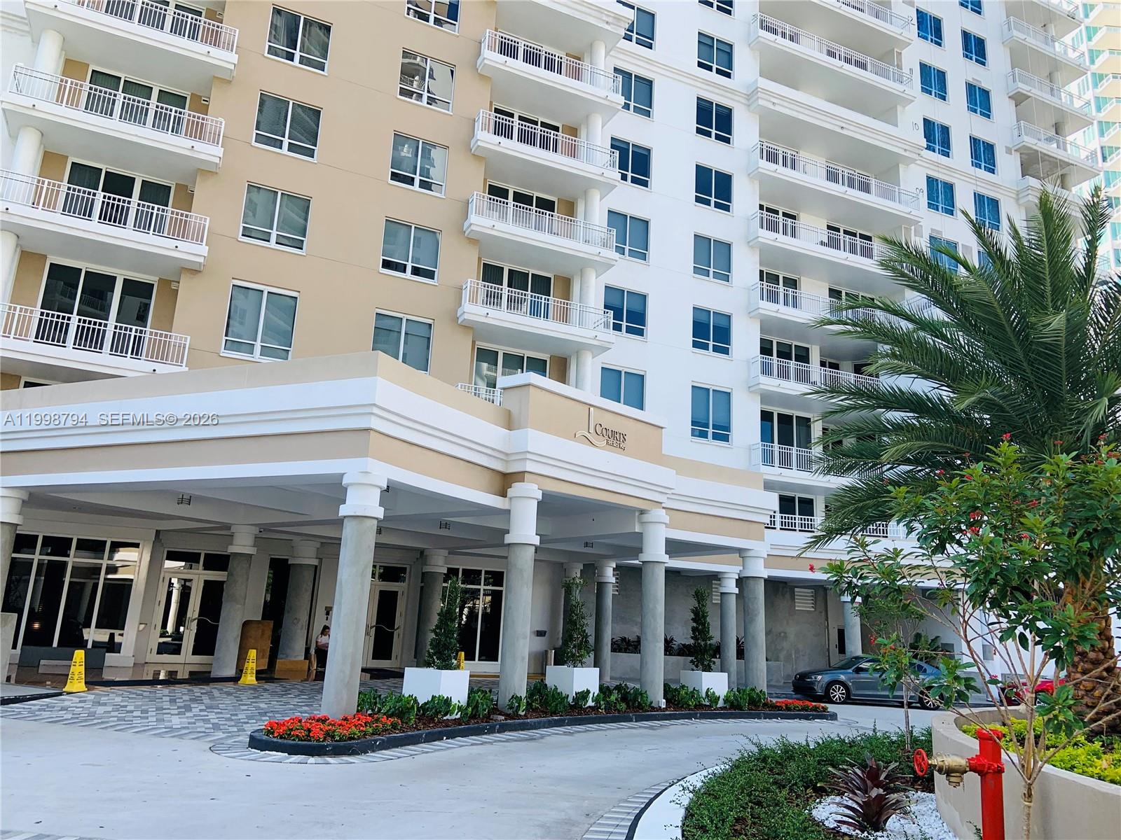 801 Brickell Key Blvd #3207, Miami FL 33131