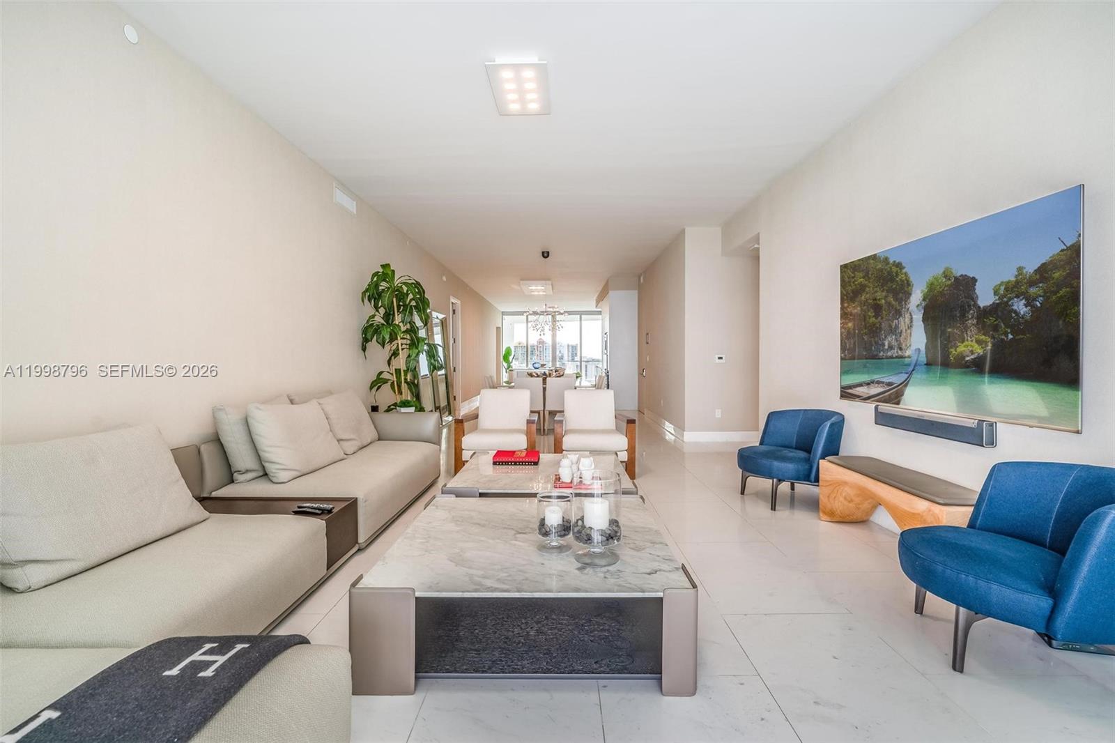 16901 Collins Ave #903, Sunny Isles Beach FL 33160