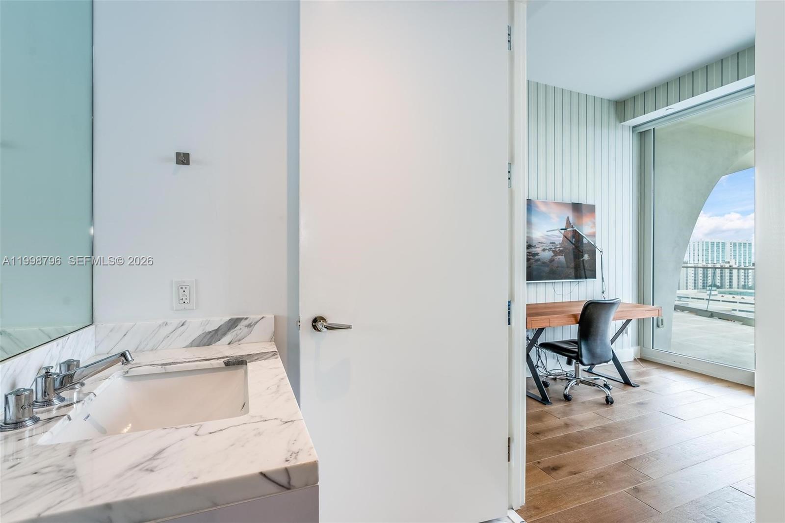 16901 Collins Ave #903, Sunny Isles Beach FL 33160