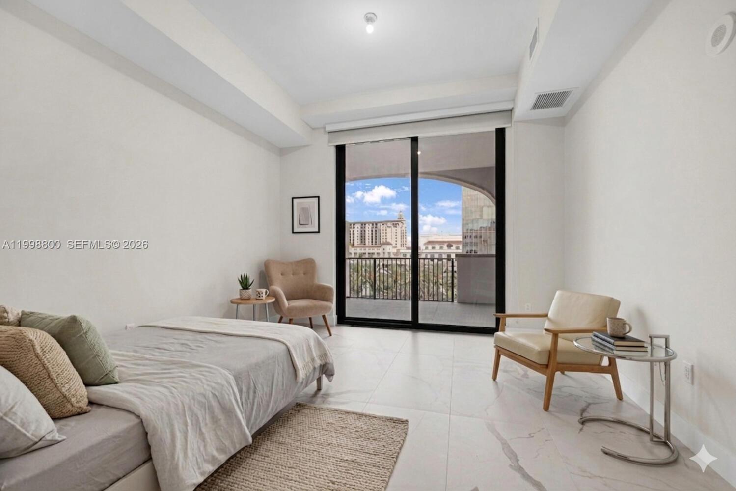 275 Giralda Ave #6E, Coral Gables FL 33134