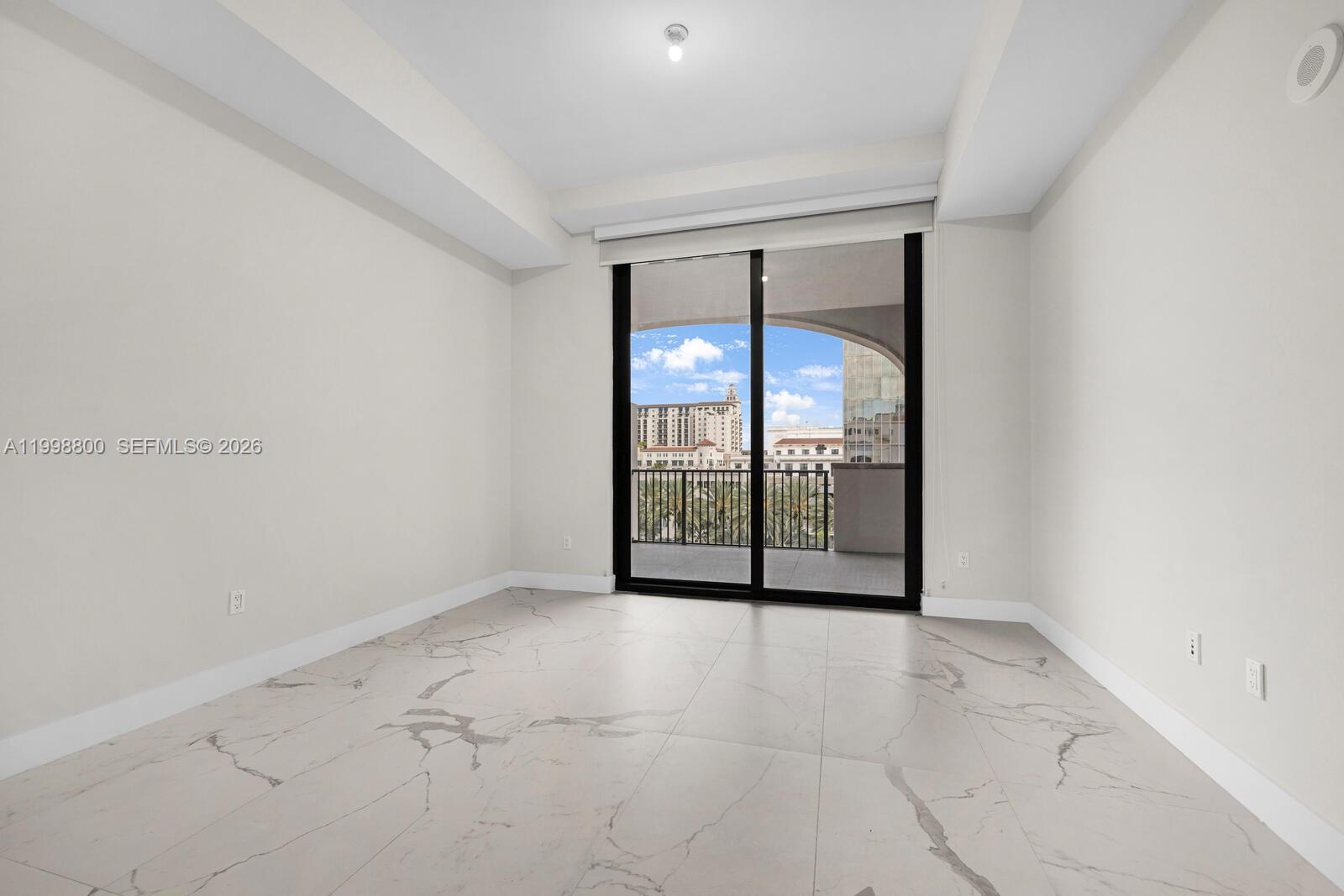 275 Giralda Ave #6E, Coral Gables FL 33134