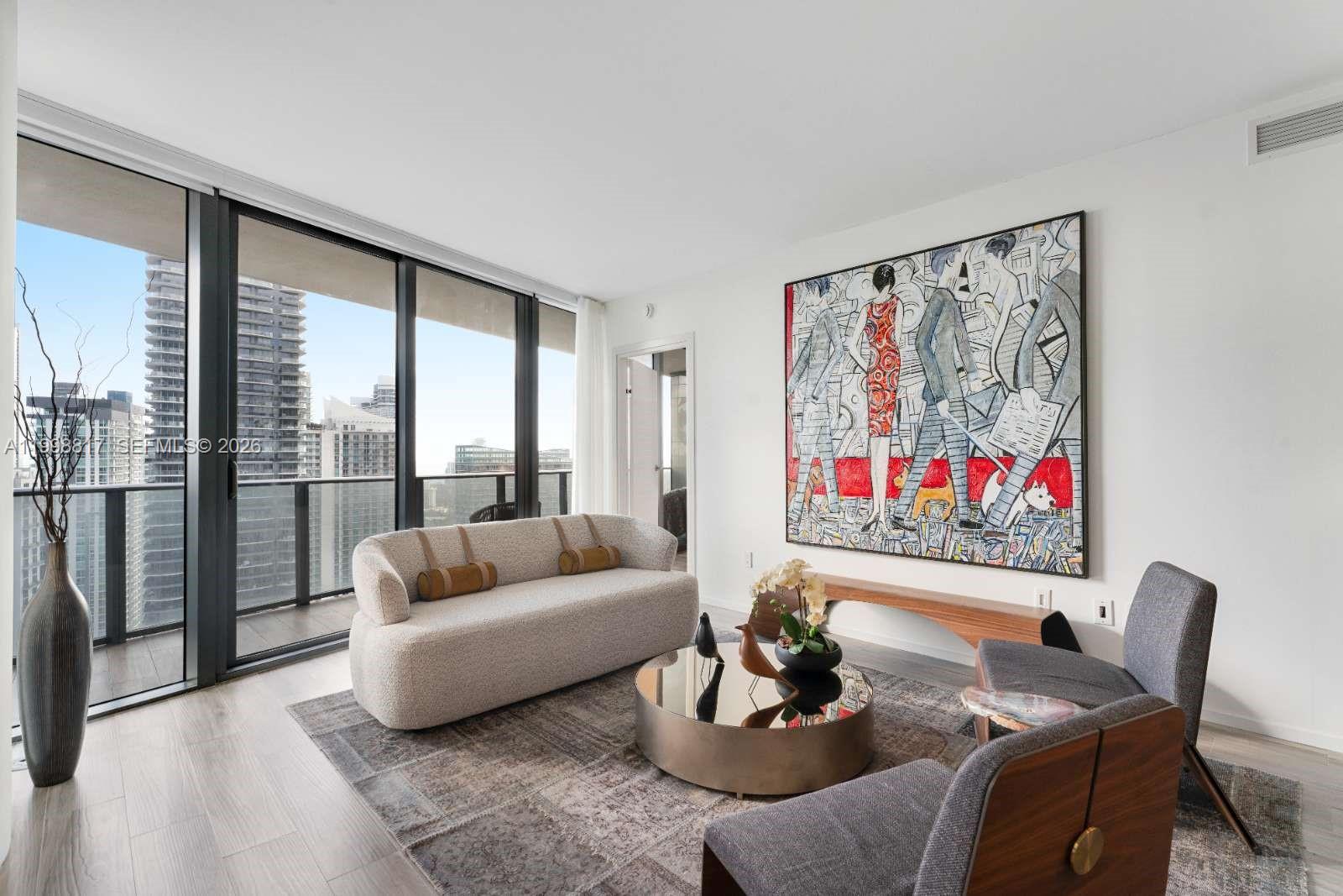 801 S Miami Ave #3804, Miami FL 33130