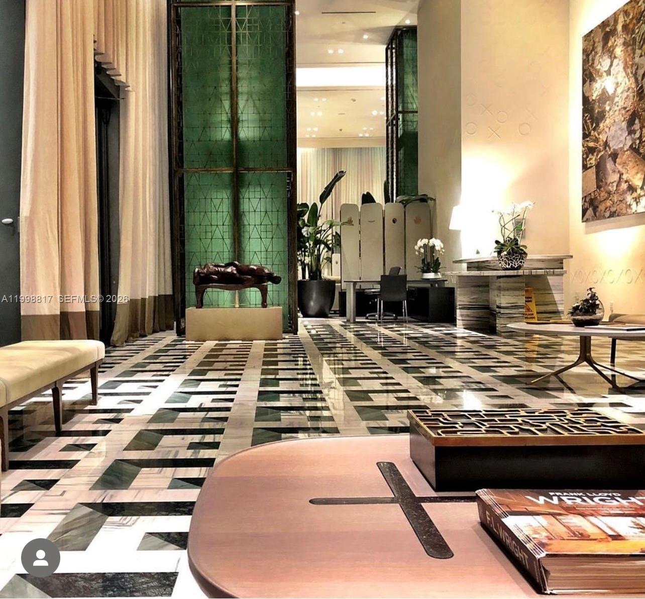 801 S Miami Ave #3804, Miami FL 33130