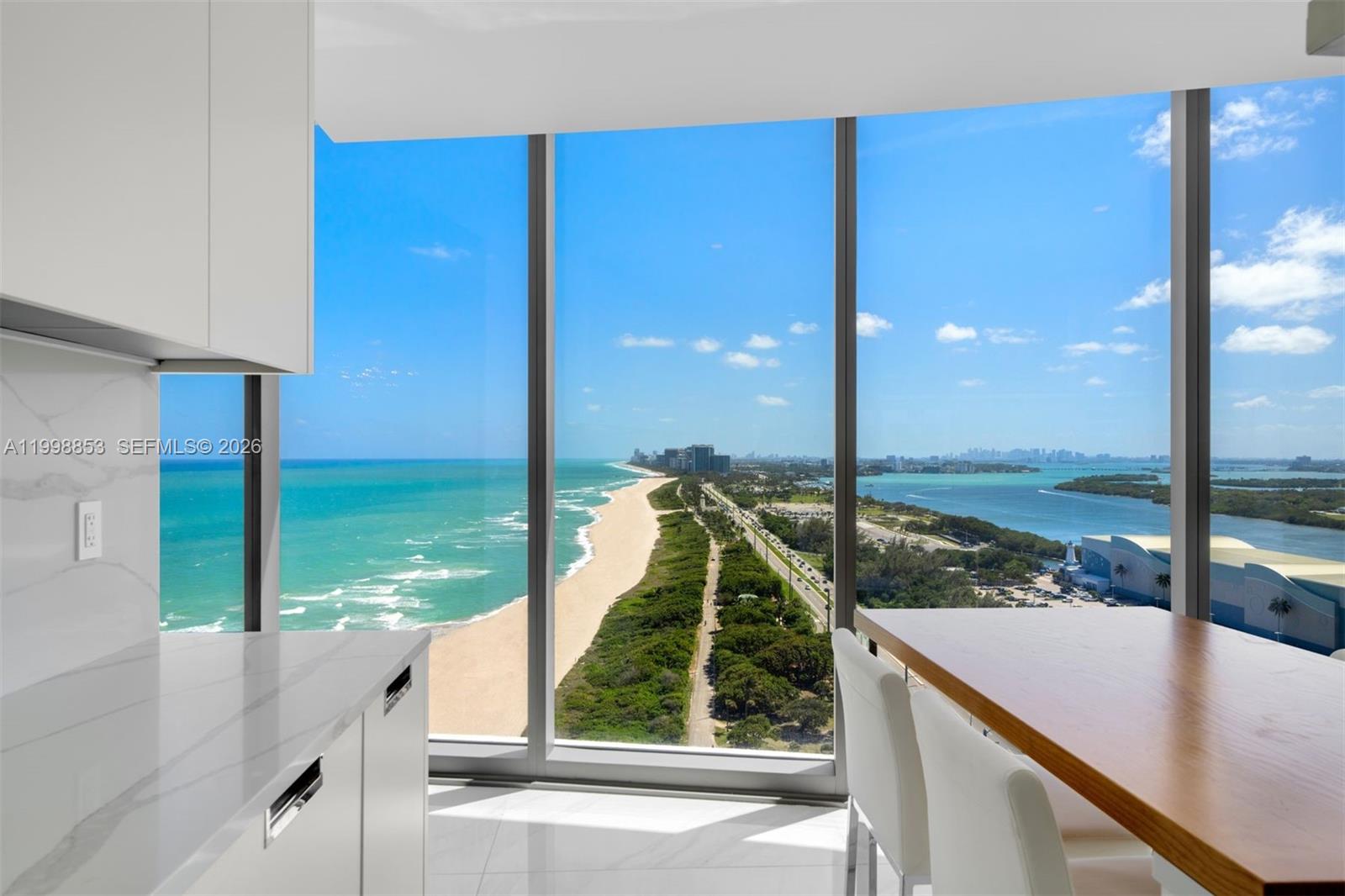 15701 Collins Ave #2005, Sunny Isles Beach FL 33160