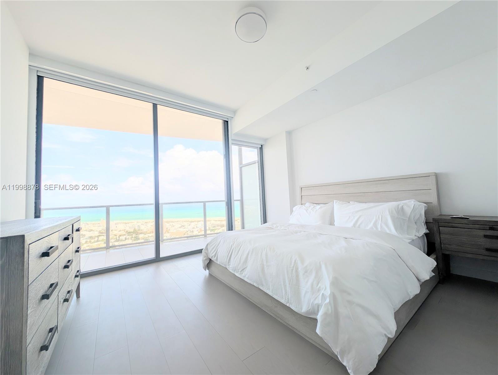 500 Alton Rd #3905, Miami Beach FL 33139