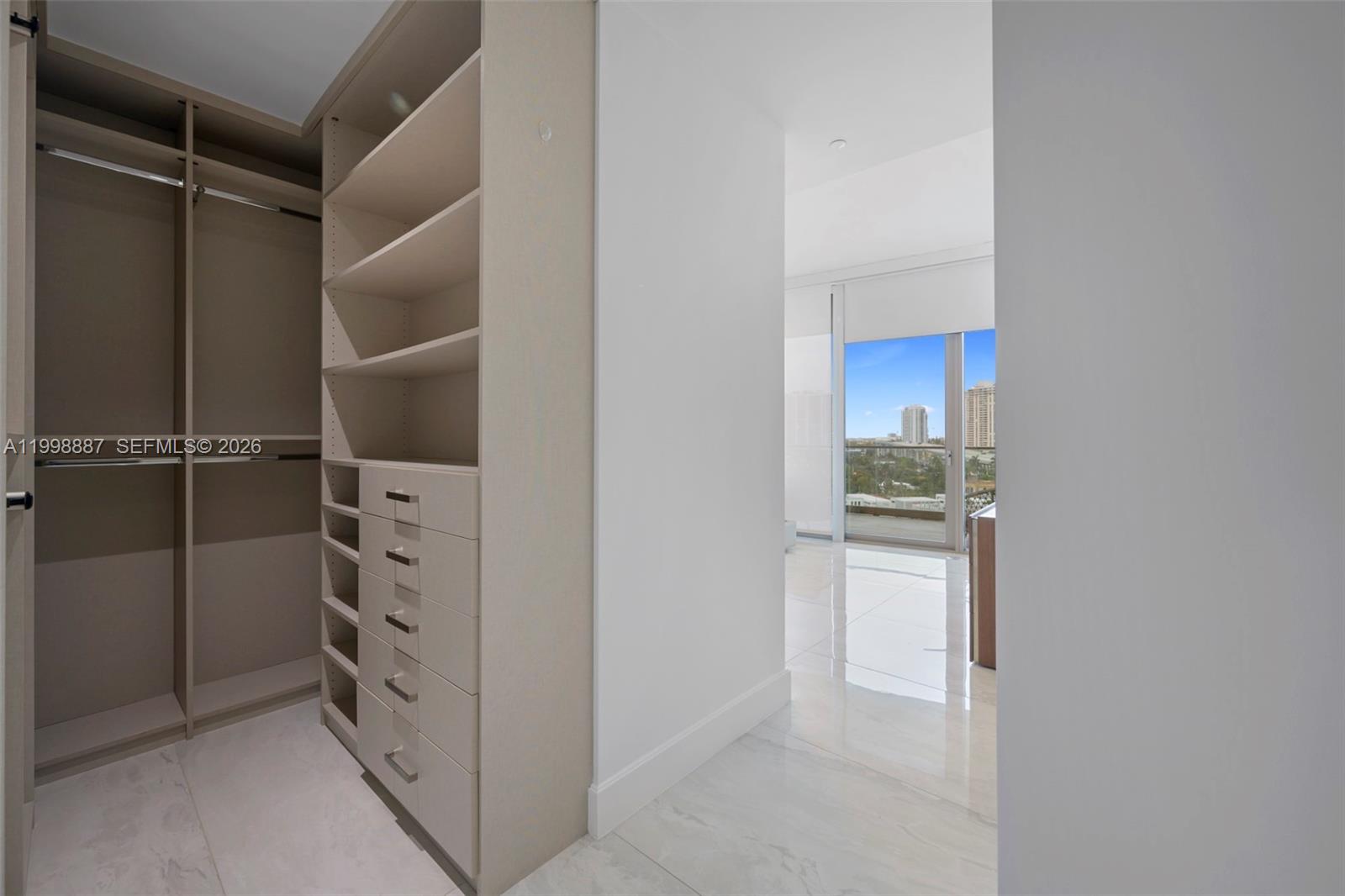 18975 Collins Ave #605, Sunny Isles Beach FL 33160