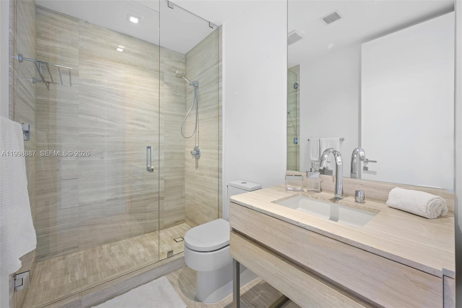 18975 Collins Ave #605, Sunny Isles Beach FL 33160