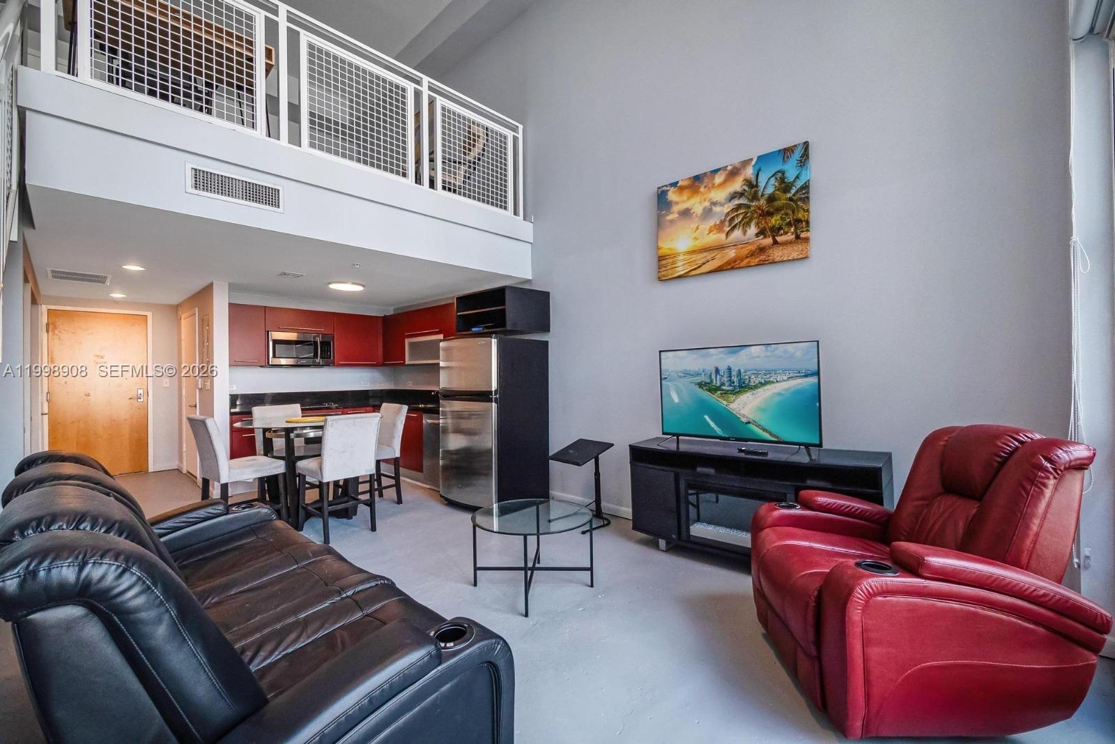 244 Biscayne Blvd #445, Miami FL 33132