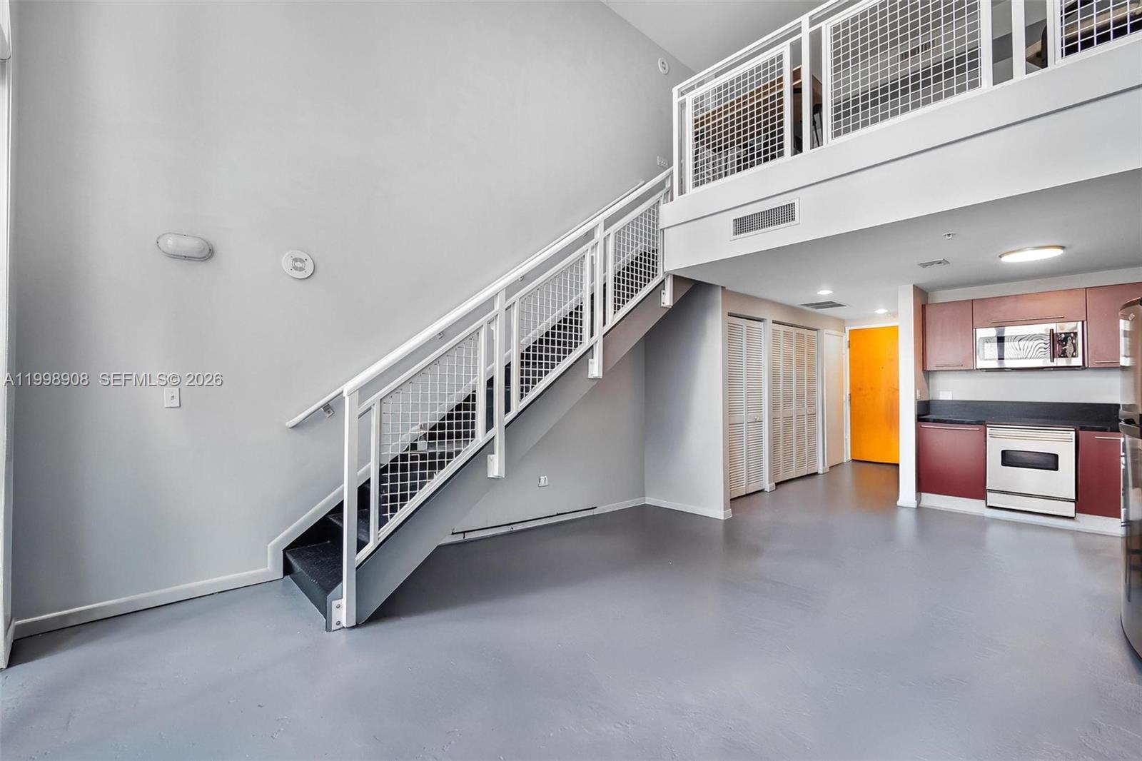 244 Biscayne Blvd #445, Miami FL 33132
