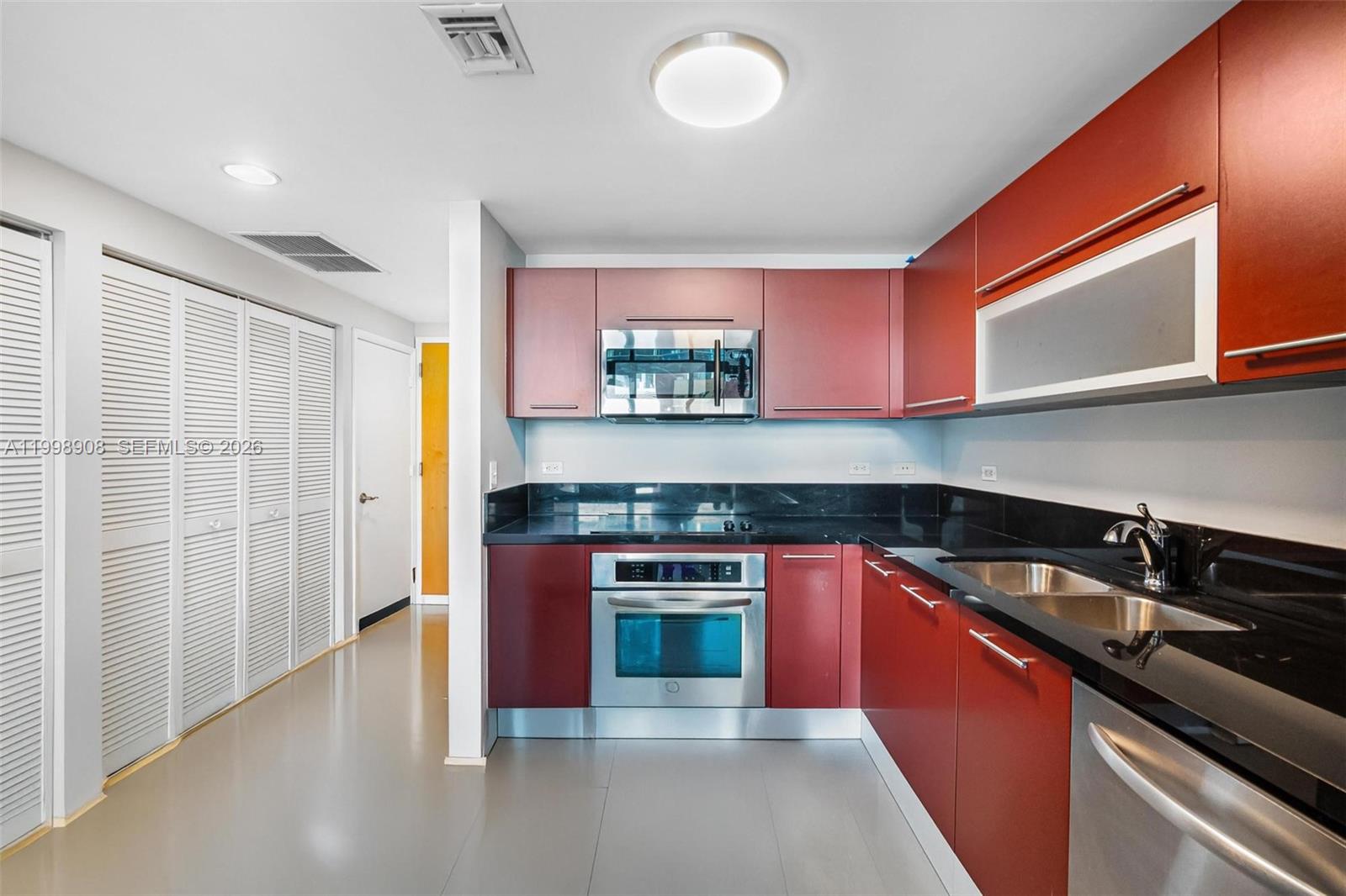 244 Biscayne Blvd #445, Miami FL 33132