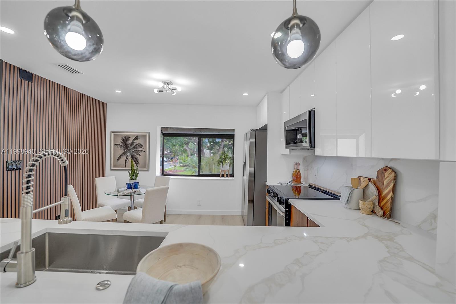 7736 La Mirada Dr, Boca Raton FL 33433