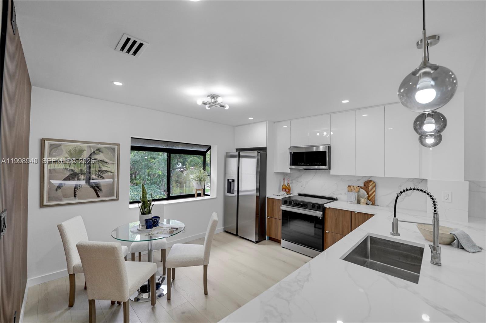 7736 La Mirada Dr, Boca Raton FL 33433