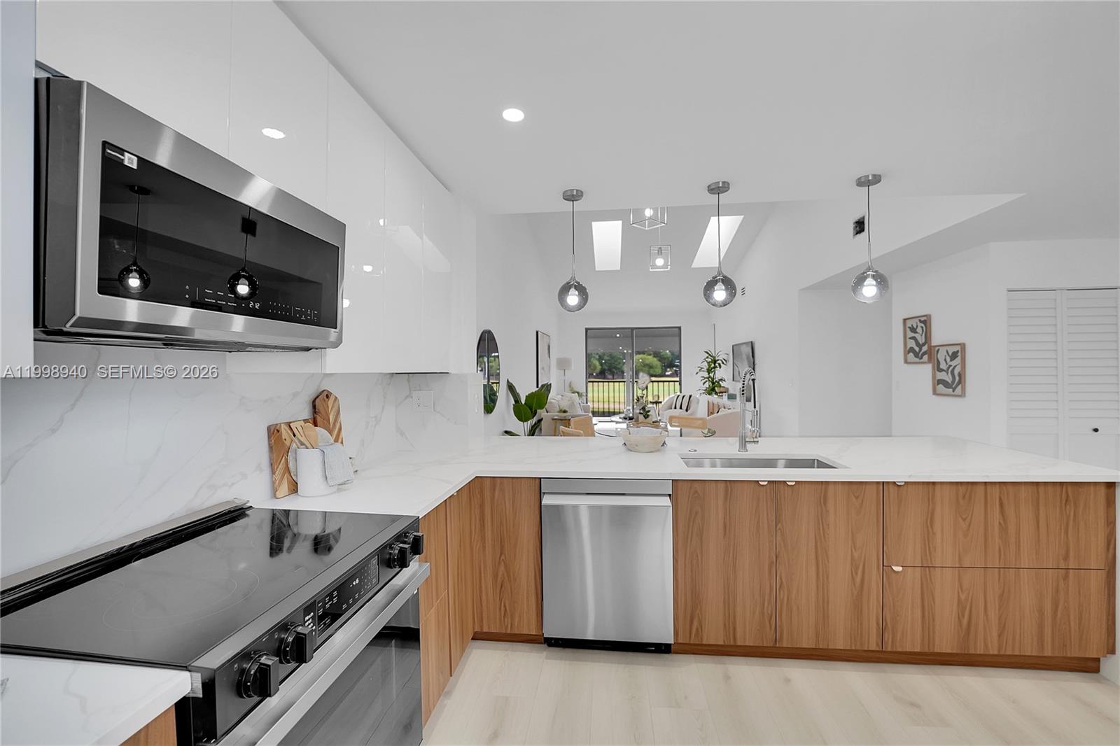 7736 La Mirada Dr, Boca Raton FL 33433