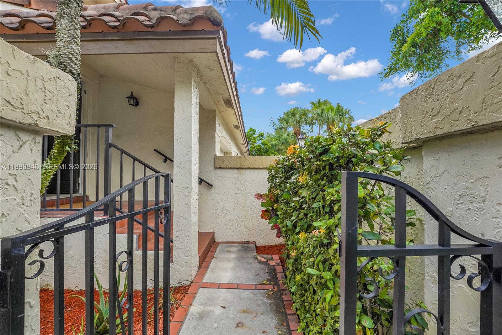 7736 La Mirada Dr, Boca Raton FL 33433