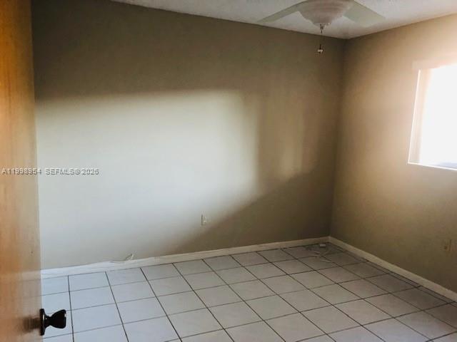 2212 W 74th St #101-28, Hialeah FL 33016
