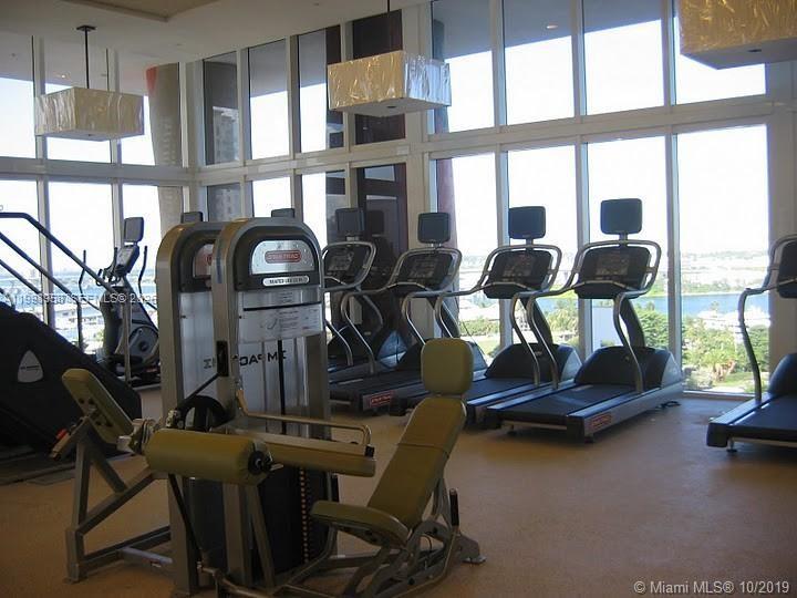 50 BISCAYNE Blvd #3807, Miami FL 33132
