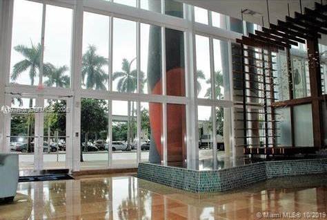 50 BISCAYNE Blvd #3807, Miami FL 33132