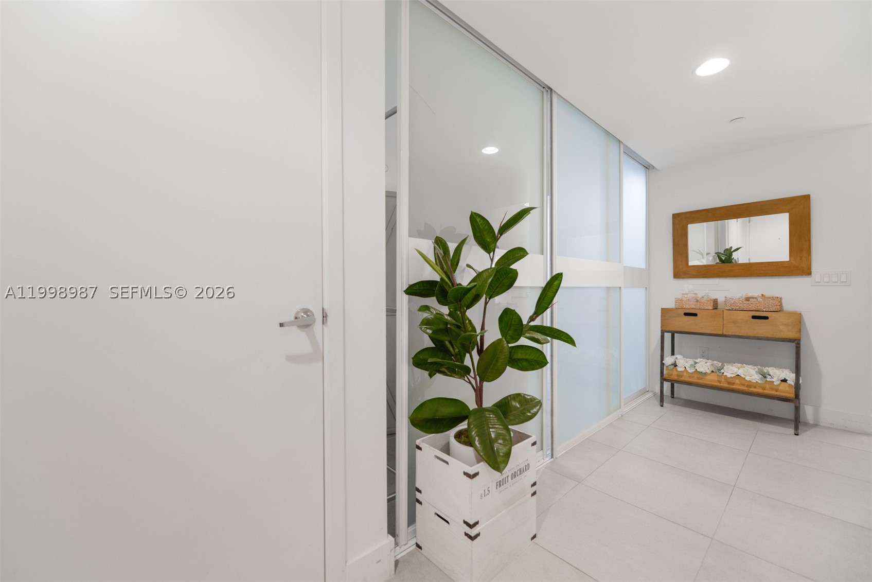 1010 Brickell Ave #2906, Miami FL 33131