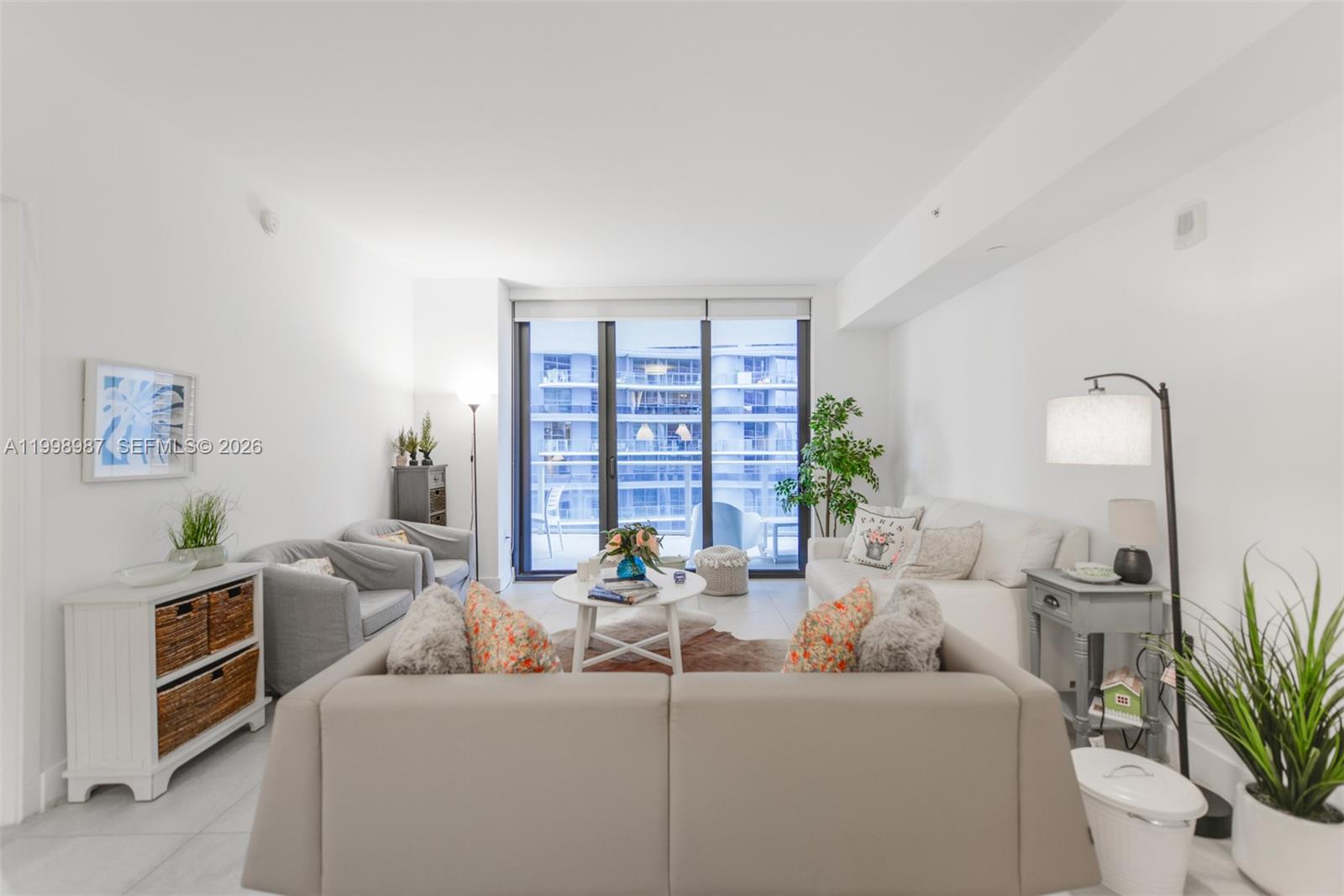 1010 Brickell Ave #2906, Miami FL 33131
