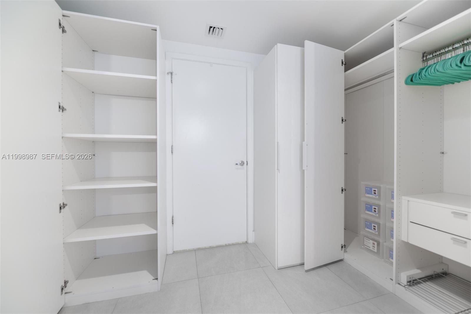 1010 Brickell Ave #2906, Miami FL 33131