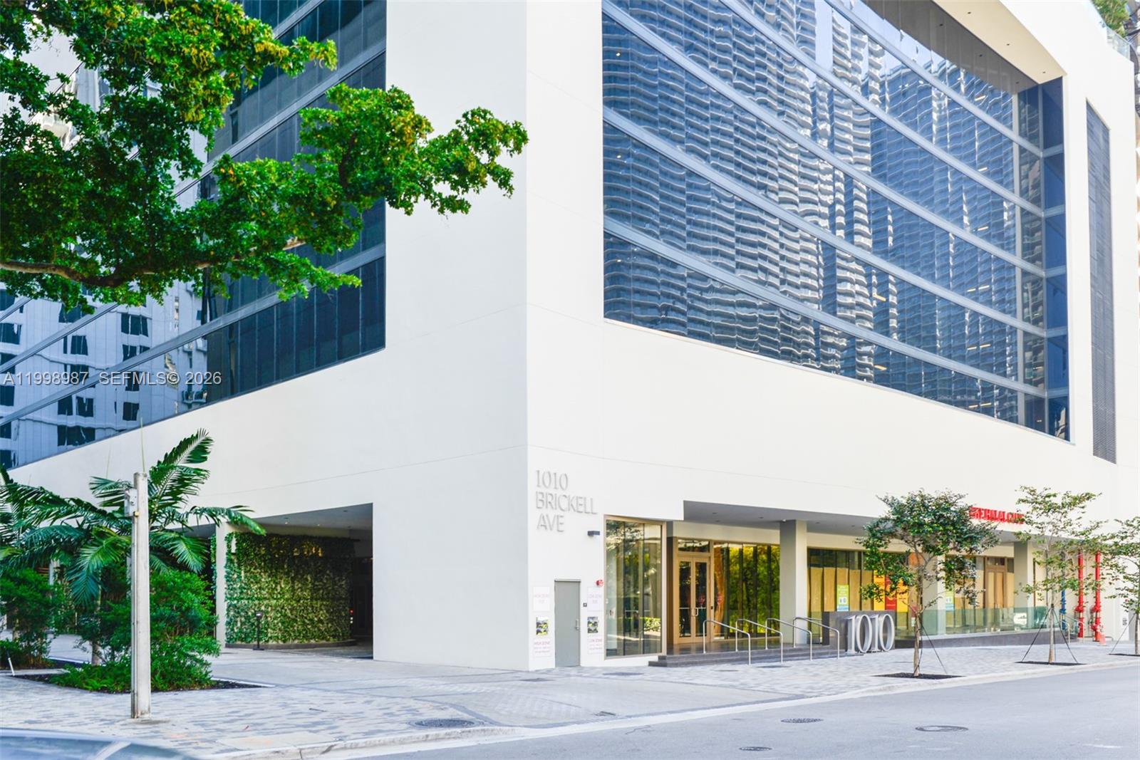 1010 Brickell Ave #2906, Miami FL 33131