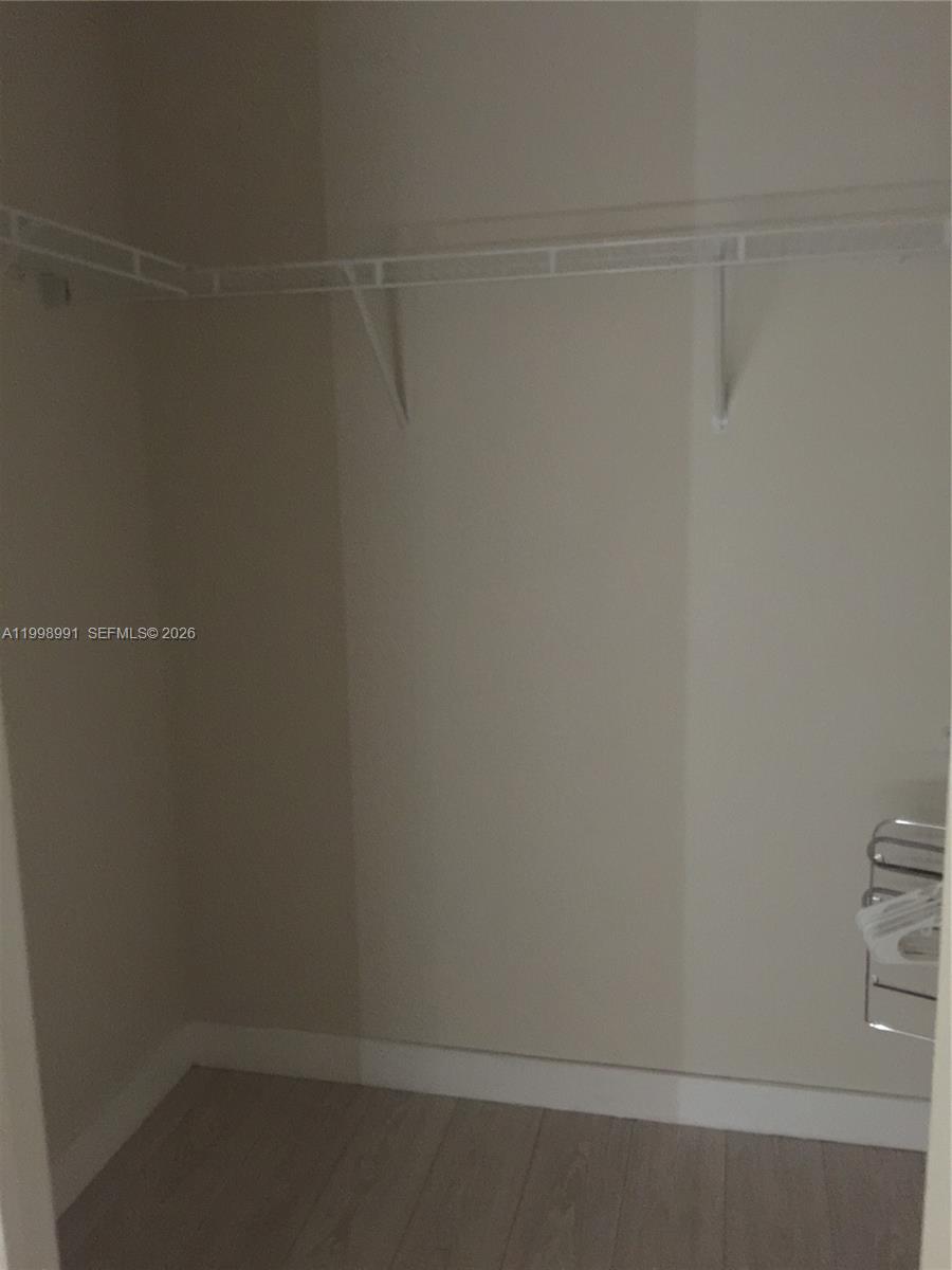 79 SW 12th St #1406-S, Miami FL 33130