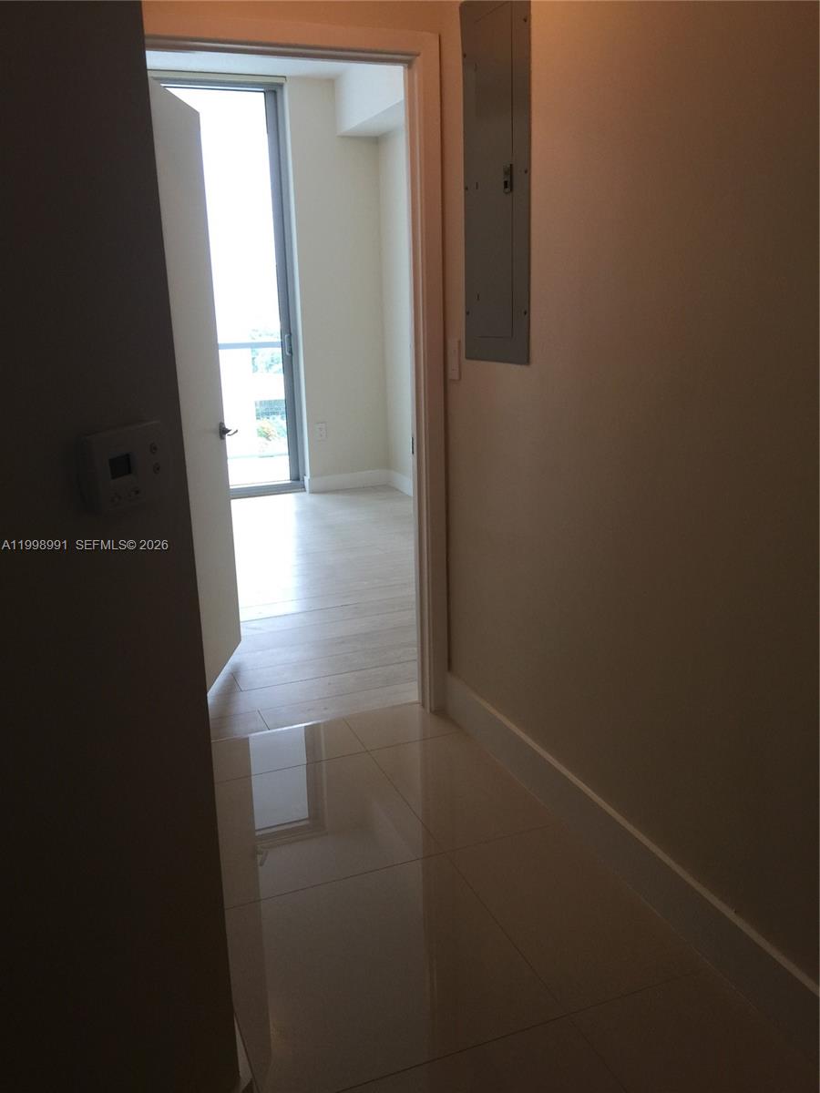 79 SW 12th St #1406-S, Miami FL 33130
