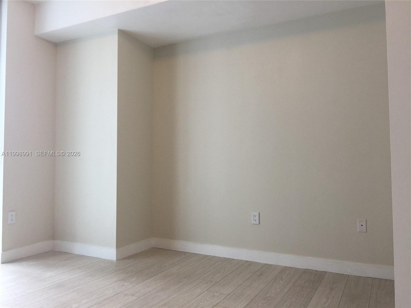 79 SW 12th St #1406-S, Miami FL 33130