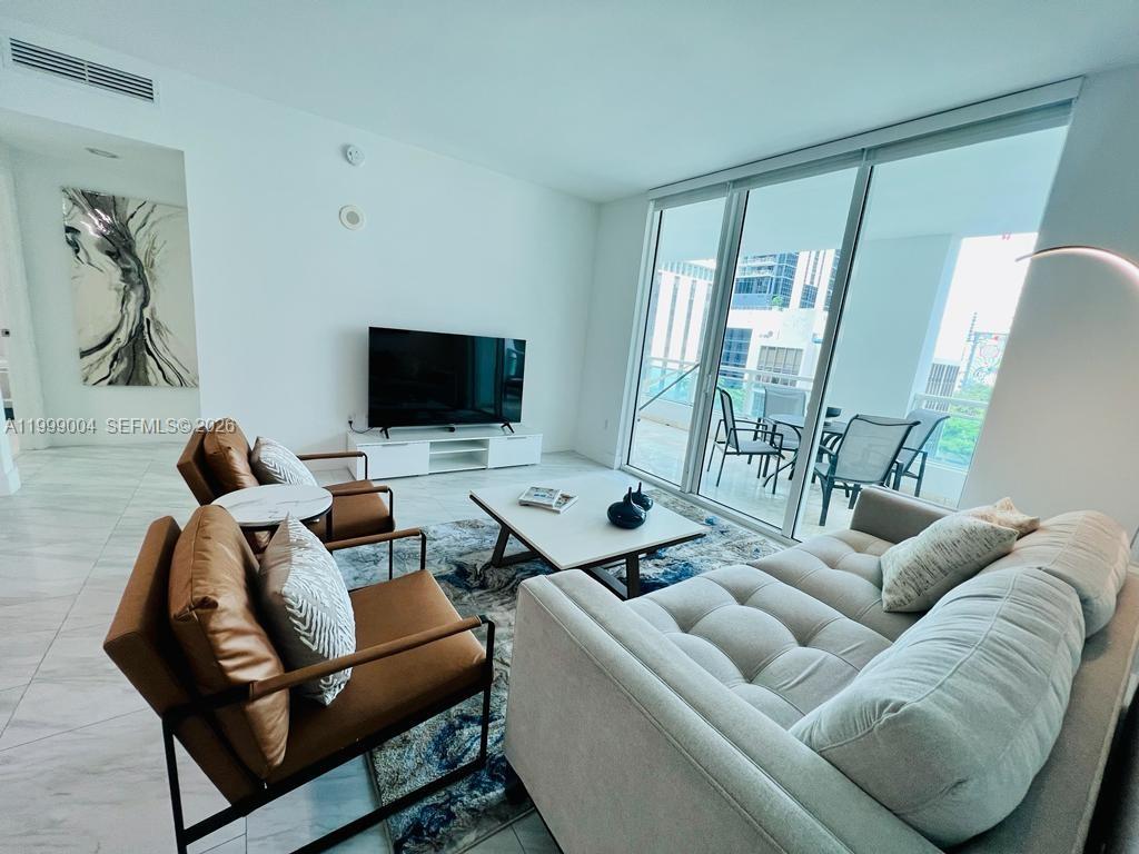 951 W Brickell Ave #607, Miami FL 33131