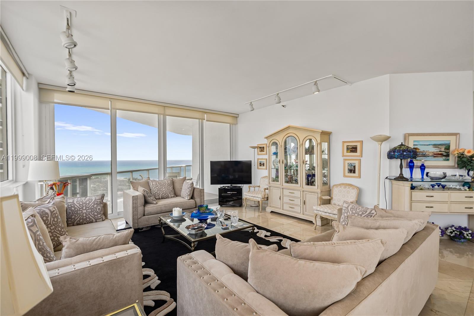 3802 NE 207th St #2704, Aventura FL 33180