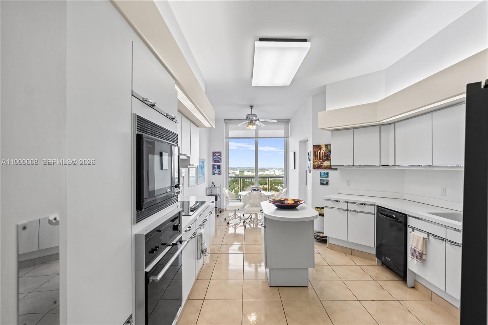 3802 NE 207th St #2704, Aventura FL 33180