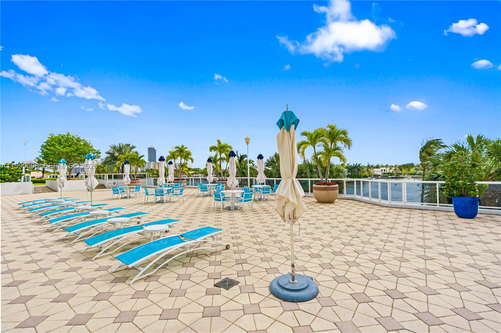 3802 NE 207th St #2704, Aventura FL 33180