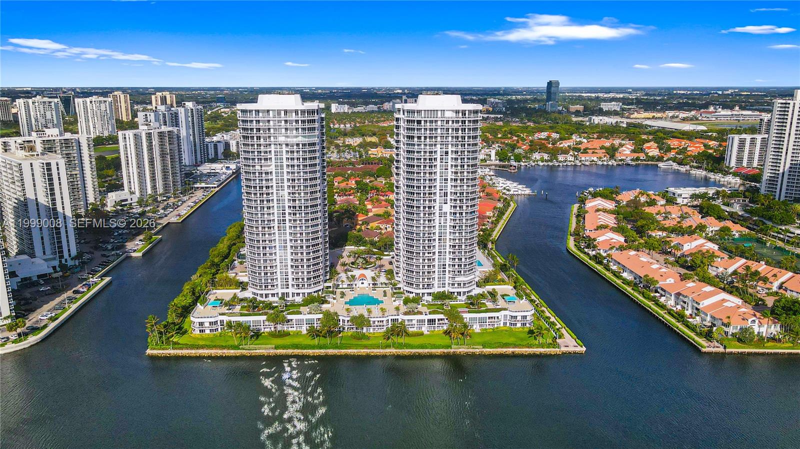 3802 NE 207th St #2704, Aventura FL 33180