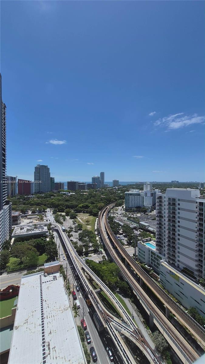 79 SW 12th St #2702-S, Miami FL 33130