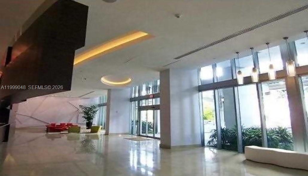 79 SW 12th St #3507-S, Miami FL 33130