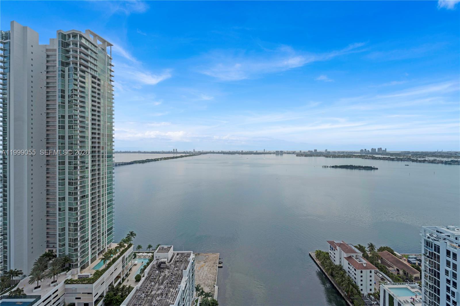 460 NE 28th St #3201, Miami FL 33137